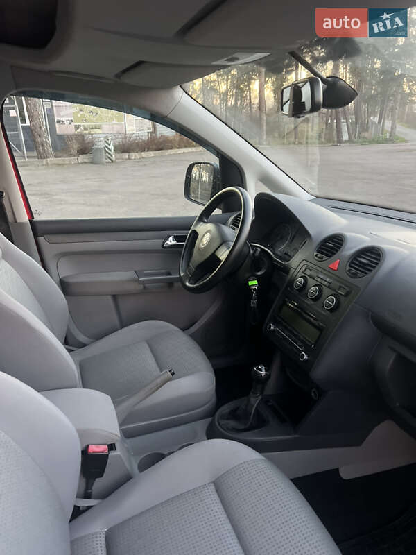 Минивэн Volkswagen Caddy 2009 в Виннице фото 23 Минивэн Volkswagen Caddy 2009 в Виннице