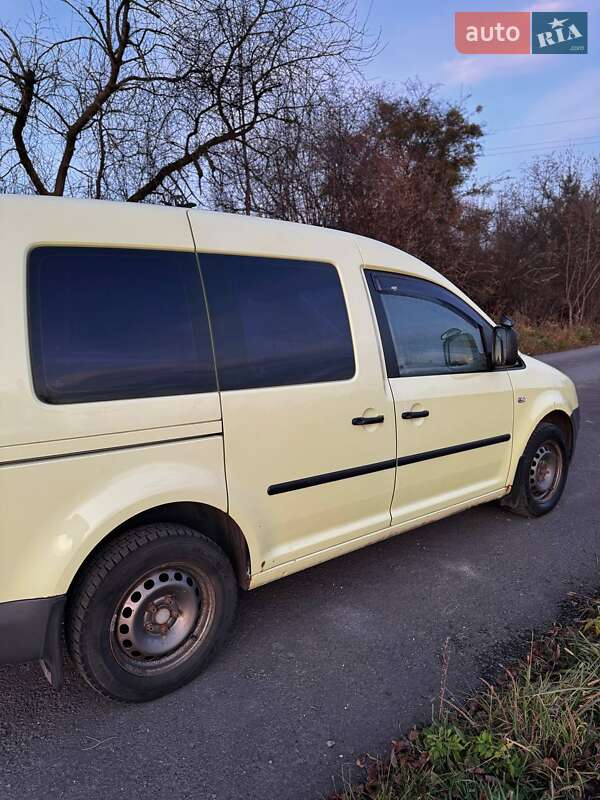 Минивэн Volkswagen Caddy 2008 в Львове