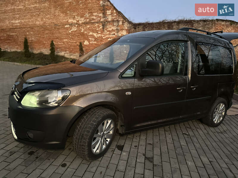 Мінівен Volkswagen Caddy 2010 в Тернополі фото 41 Мінівен Volkswagen Caddy 2010 в Тернополі