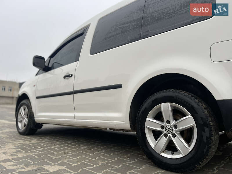Минивэн Volkswagen Caddy 2014 в Тернополе