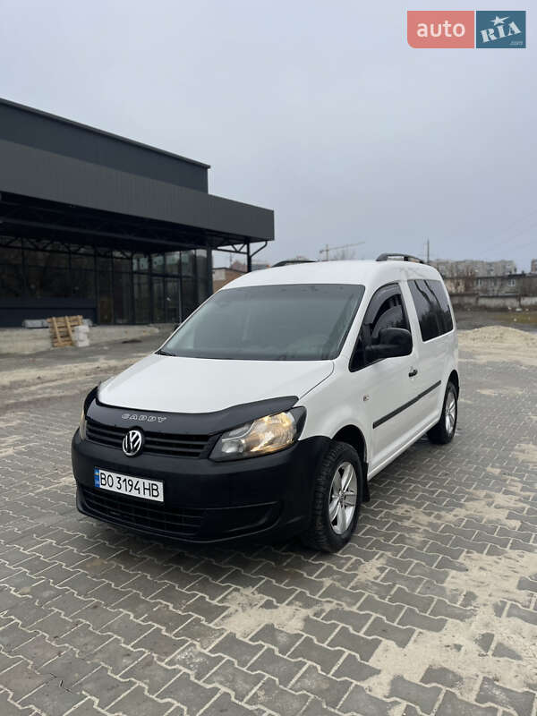 Минивэн Volkswagen Caddy 2014 в Тернополе