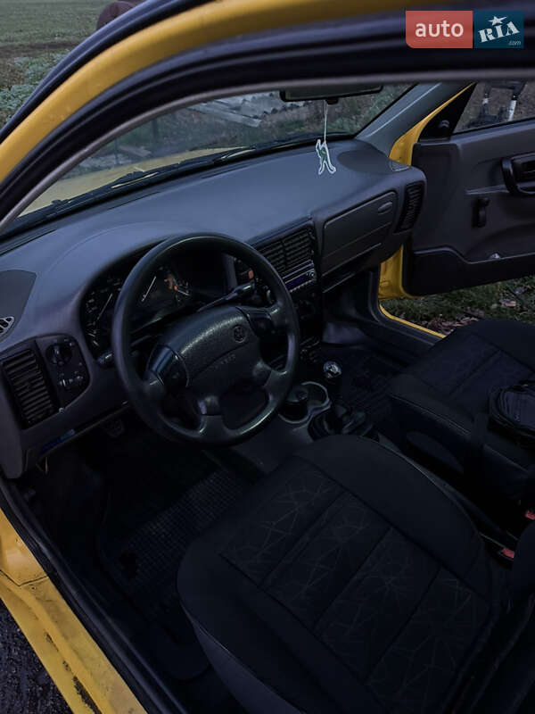 Минивэн Volkswagen Caddy 2003 в Кременчуге фото 8 Минивэн Volkswagen Caddy 2003 в Кременчуге