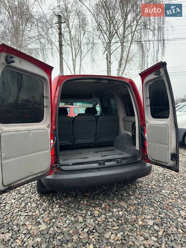 Минивэн Volkswagen Caddy 2006 в Смеле