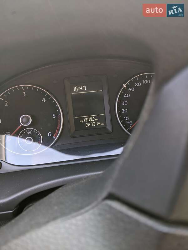 Минивэн Volkswagen Caddy 2013 в Хусте