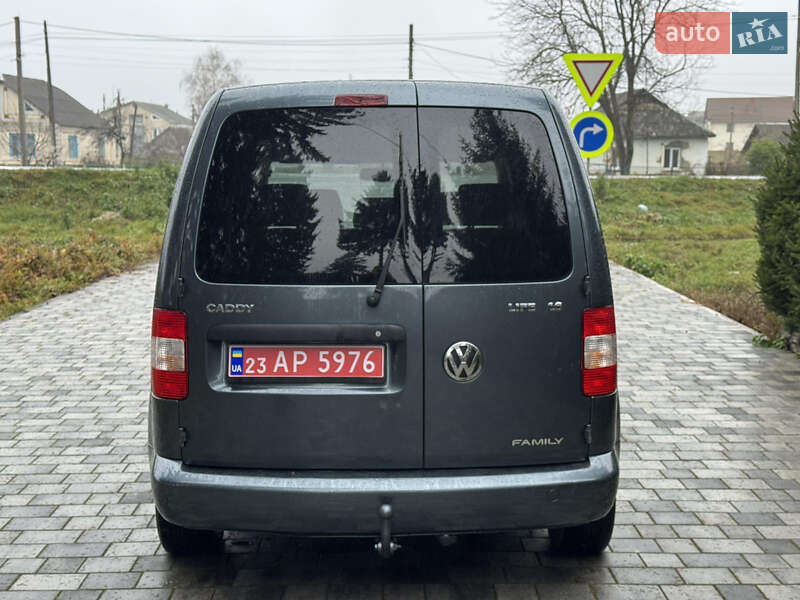 Минивэн Volkswagen Caddy 2008 в Вознесенске