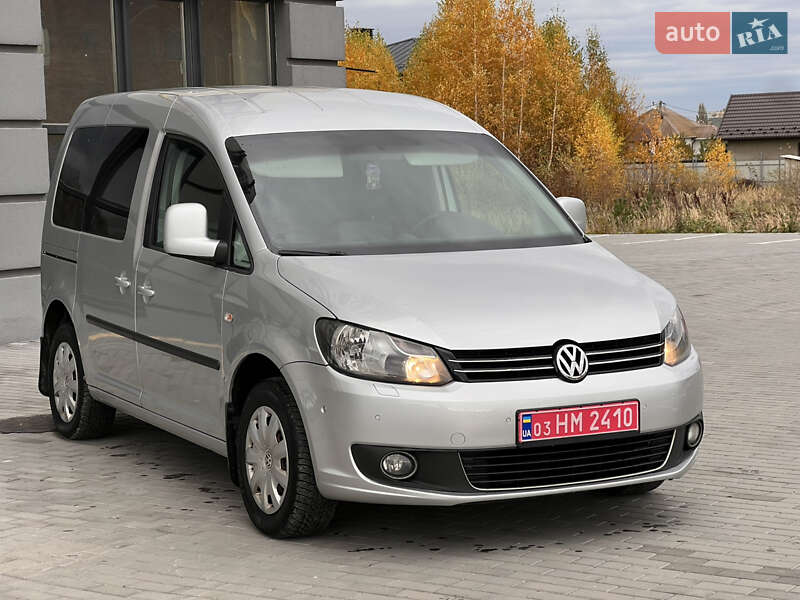Минивэн Volkswagen Caddy 2011 в Ковеле