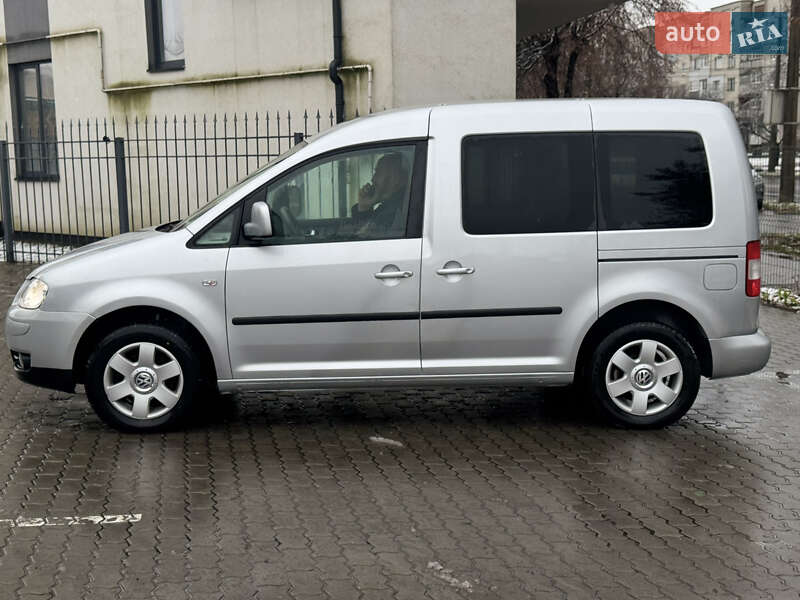 Минивэн Volkswagen Caddy 2009 в Луцке