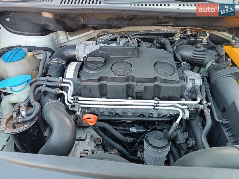 Минивэн Volkswagen Caddy 2007 в Кривом Роге