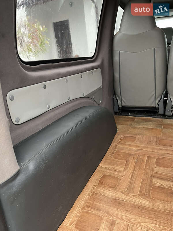 Мінівен Volkswagen Caddy 2009 в Березному