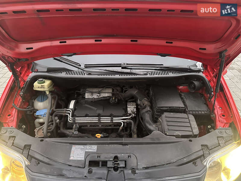 Минивэн Volkswagen Caddy 2006 в Ивано-Франковске