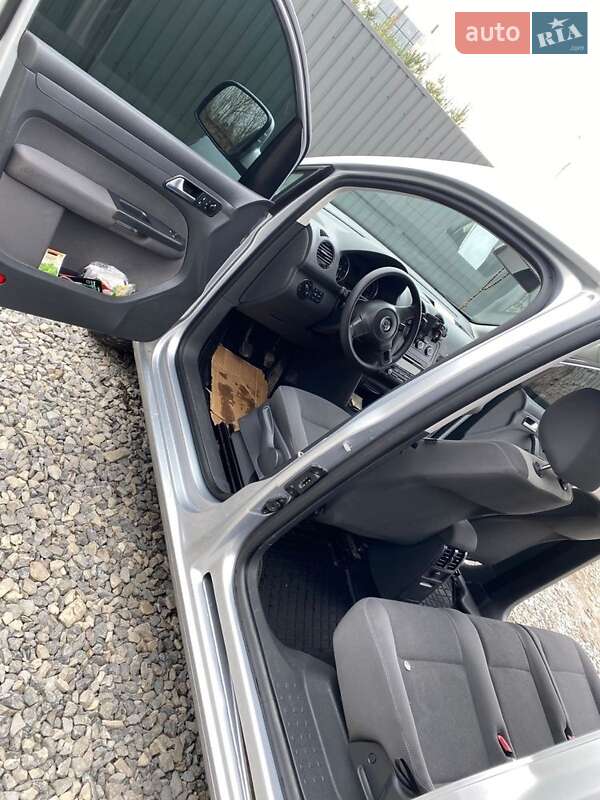 Мінівен Volkswagen Caddy 2010 в Тернополі