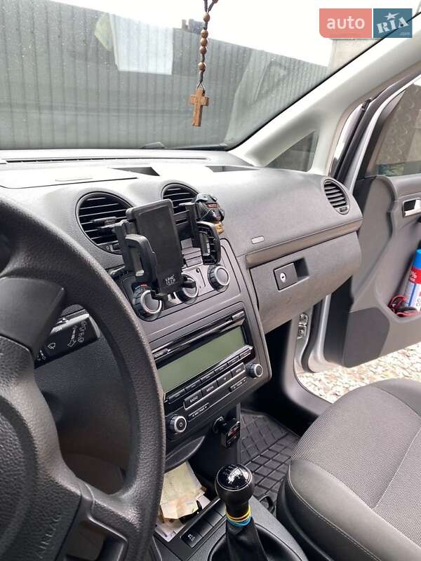 Мінівен Volkswagen Caddy 2010 в Тернополі