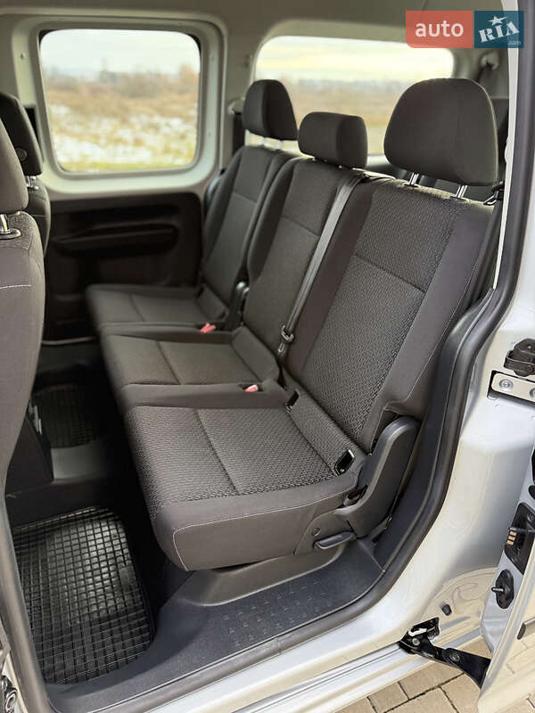 Мінівен Volkswagen Caddy 2020 в Рівному