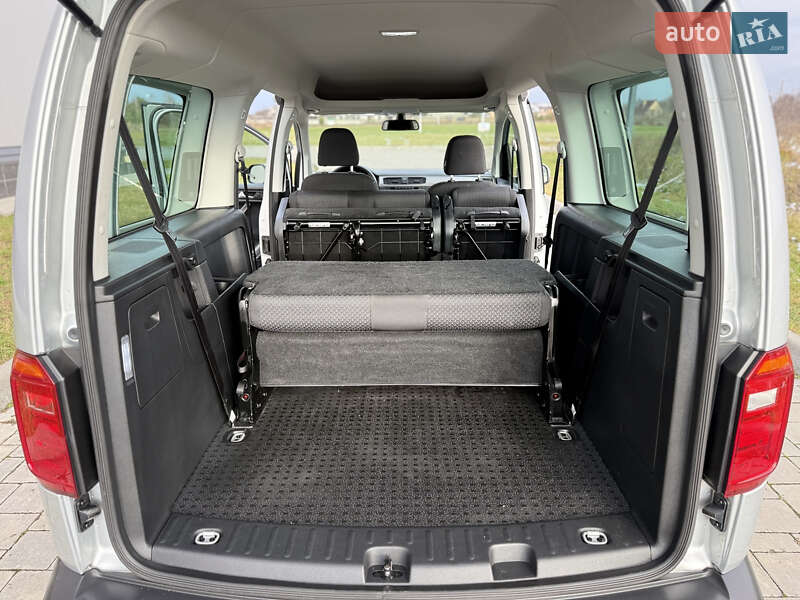 Мінівен Volkswagen Caddy 2020 в Рівному