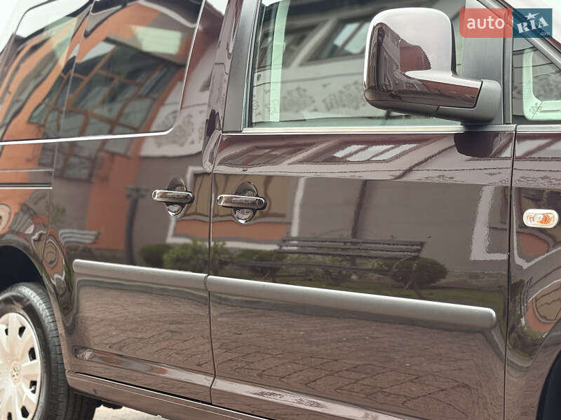 Минивэн Volkswagen Caddy 2013 в Стрые фото 24 Минивэн Volkswagen Caddy 2013 в Стрые