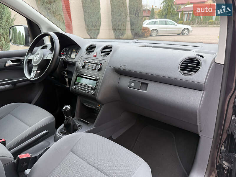 Минивэн Volkswagen Caddy 2013 в Стрые фото 83 Минивэн Volkswagen Caddy 2013 в Стрые