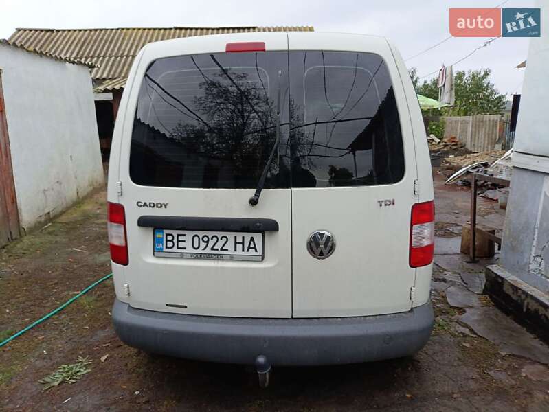 Минивэн Volkswagen Caddy 2010 в Врадиевке