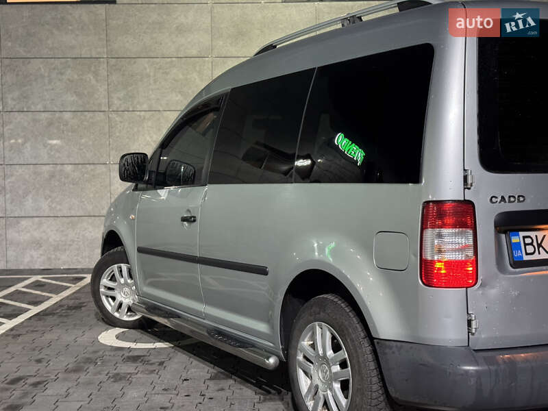 Мінівен Volkswagen Caddy 2009 в Сарнах фото 11 Мінівен Volkswagen Caddy 2009 в Сарнах
