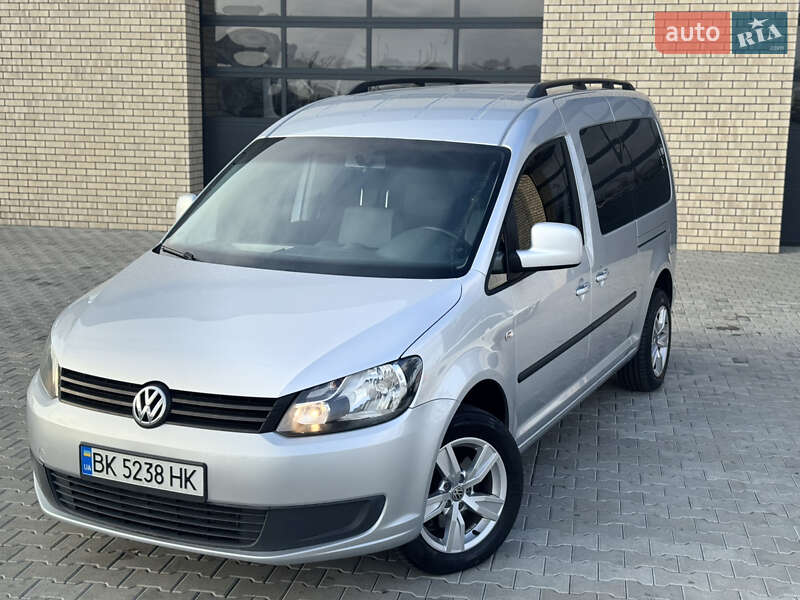 Мінівен Volkswagen Caddy 2013 в Сарнах