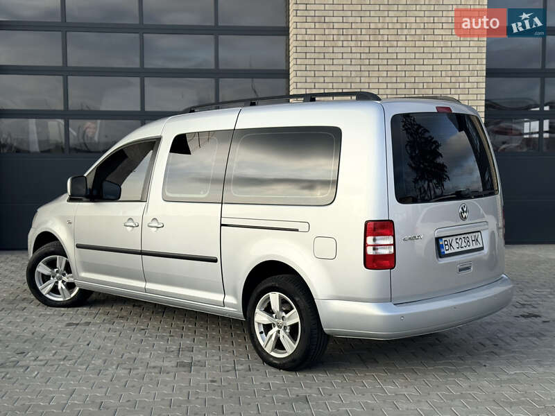 Мінівен Volkswagen Caddy 2013 в Сарнах