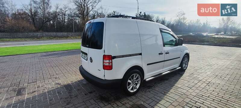 Грузовой фургон Volkswagen Caddy 2012 в Киеве фото 9 Грузовой фургон Volkswagen Caddy 2012 в Киеве