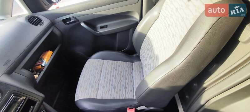 Грузовой фургон Volkswagen Caddy 2012 в Киеве фото 23 Грузовой фургон Volkswagen Caddy 2012 в Киеве
