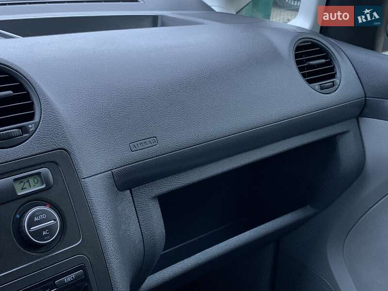 Минивэн Volkswagen Caddy 2009 в Бердичеве фото 49 Минивэн Volkswagen Caddy 2009 в Бердичеве