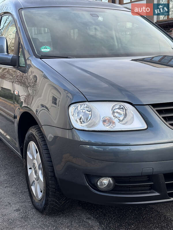 Мінівен Volkswagen Caddy 2009 в Вінниці
