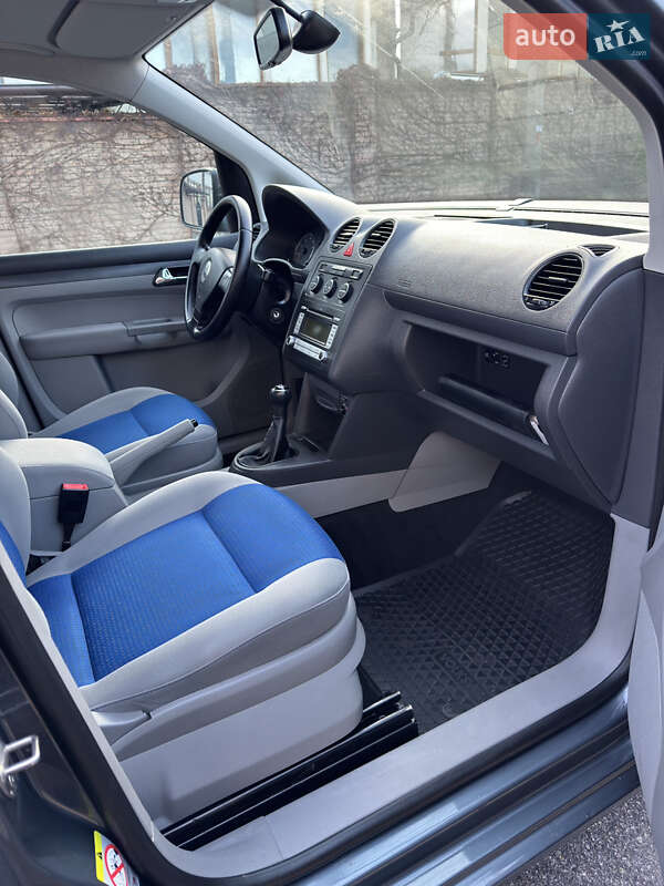 Мінівен Volkswagen Caddy 2009 в Вінниці