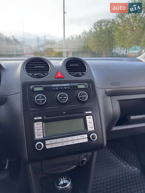 Мінівен Volkswagen Caddy 2009 в Вінниці
