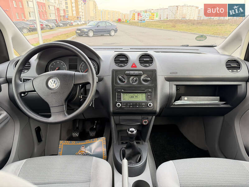 Минивэн Volkswagen Caddy 2006 в Виннице