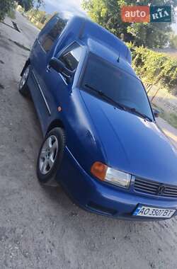 Мінівен Volkswagen Caddy 2002 в Виноградові