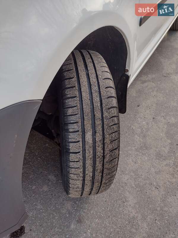 Мінівен Volkswagen Caddy 2009 в Житомирі фото 10 Мінівен Volkswagen Caddy 2009 в Житомирі