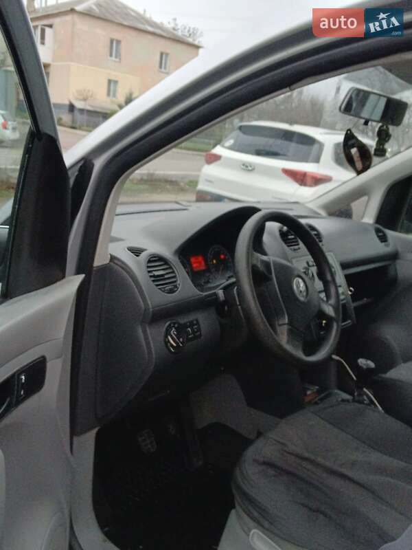 Минивэн Volkswagen Caddy 2009 в Николаеве