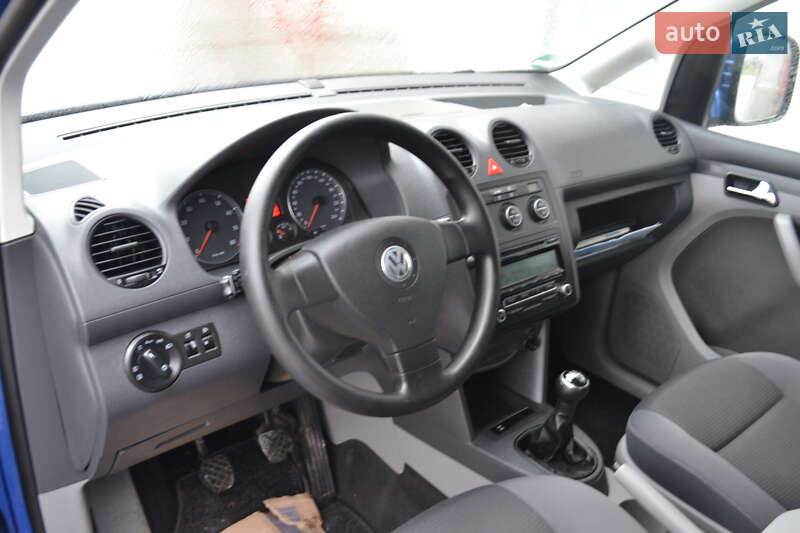 Мінівен Volkswagen Caddy 2010 в Вінниці