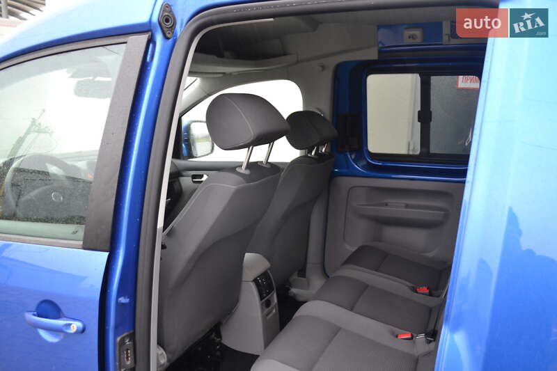 Мінівен Volkswagen Caddy 2010 в Вінниці