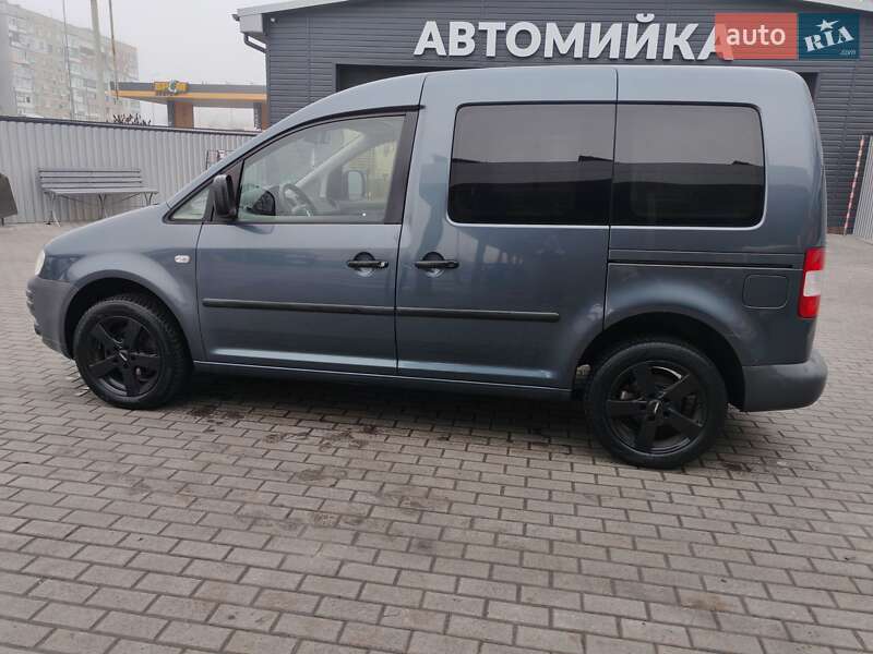 Мінівен Volkswagen Caddy 2006 в Олександрії