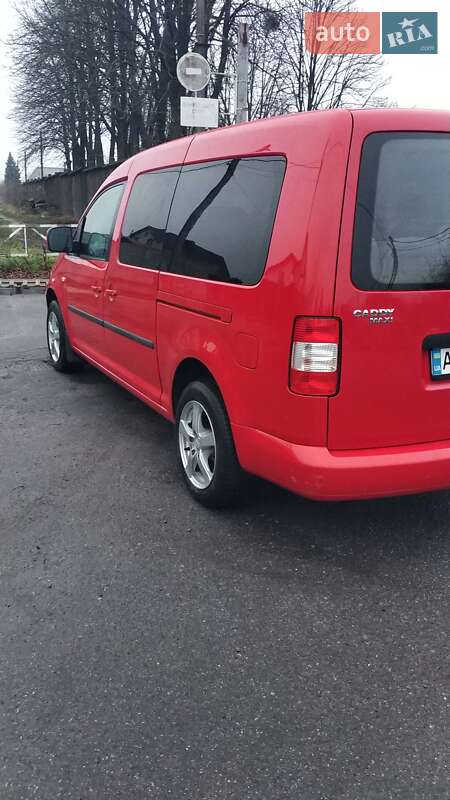 Минивэн Volkswagen Caddy 2010 в Виннице