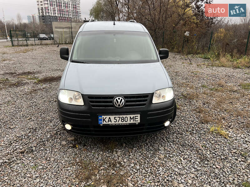 Вантажопасажирський фургон Volkswagen Caddy 2008 в Києві