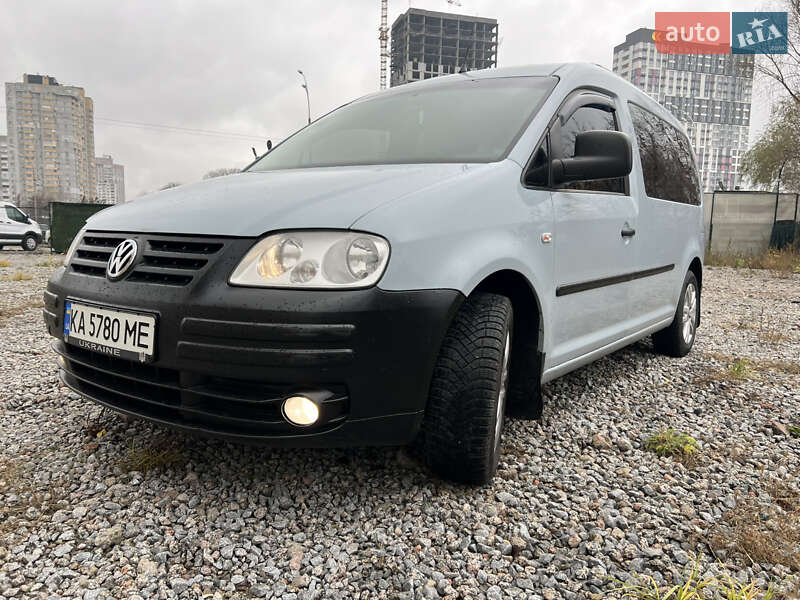 Вантажопасажирський фургон Volkswagen Caddy 2008 в Києві
