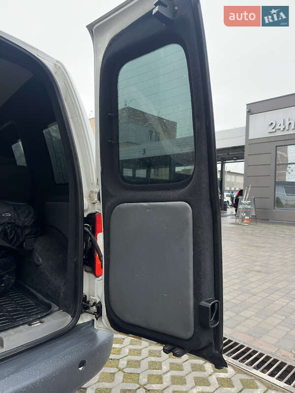 Мінівен Volkswagen Caddy 2006 в Тернополі фото 26 Мінівен Volkswagen Caddy 2006 в Тернополі