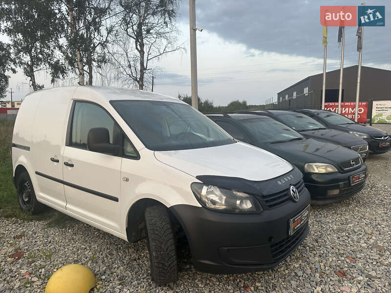 Грузовой фургон Volkswagen Caddy 2014 в Ивано-Франковске