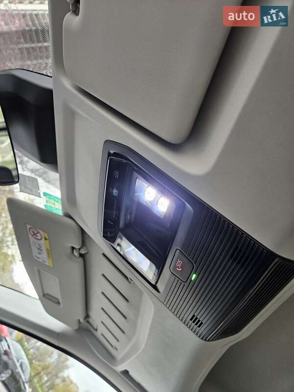 Мінівен Volkswagen Caddy 2021 в Києві