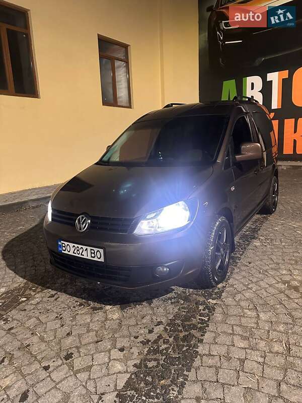 Volkswagen Caddy 2012