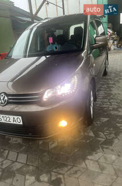Минивэн Volkswagen Caddy 2012 в Долинской