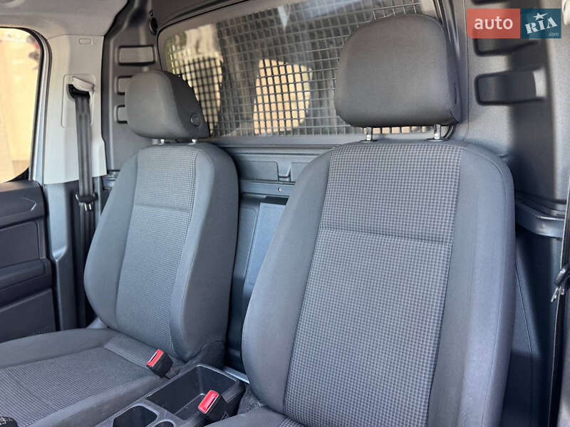 Грузовой фургон Volkswagen Caddy 2021 в Луцке