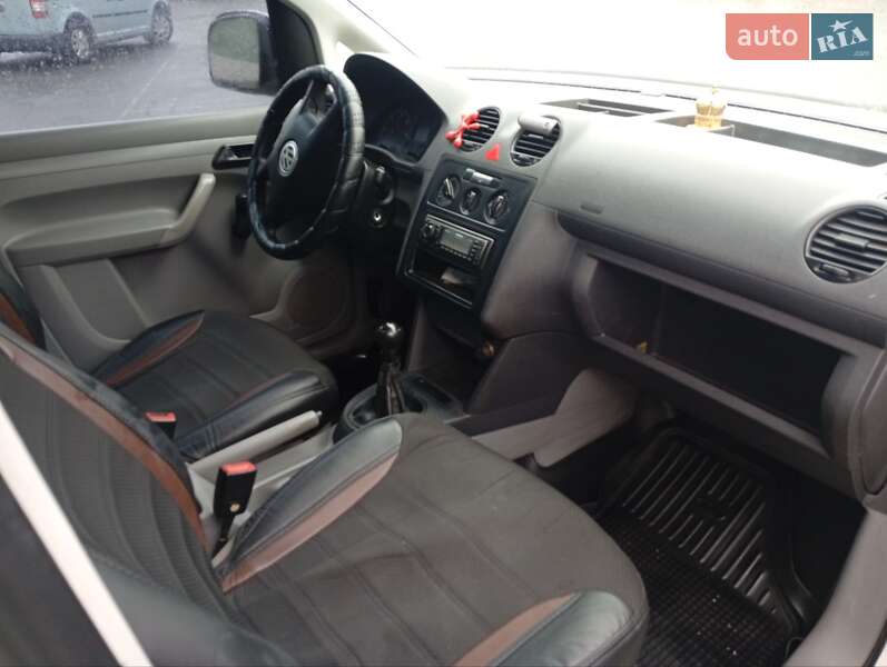 Мінівен Volkswagen Caddy 2004 в Жмеринці