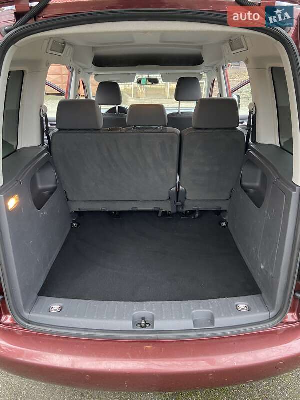 Мінівен Volkswagen Caddy 2014 в Києві