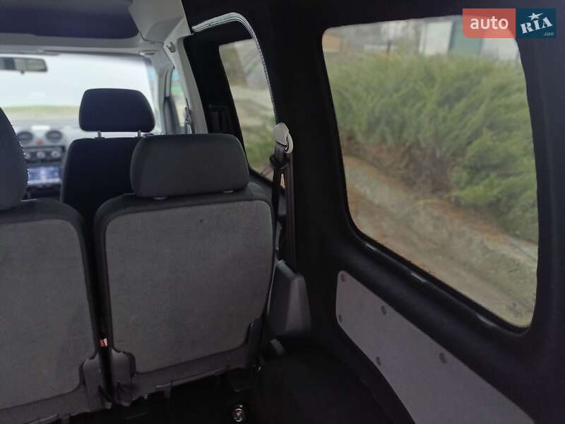 Мінівен Volkswagen Caddy 2014 в Козятині