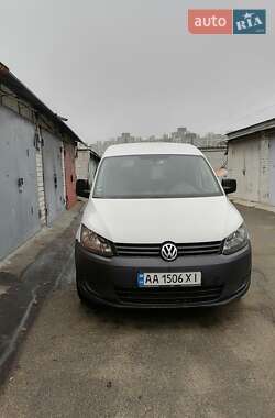 Грузовой фургон Volkswagen Caddy 2014 в Киеве